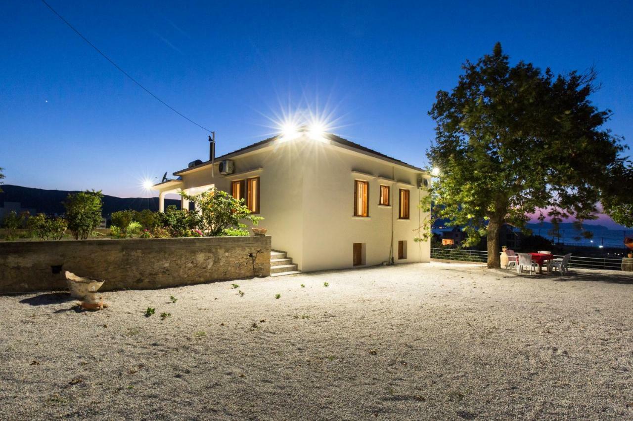 Villa Alexandra Kíssamos Buitenkant foto